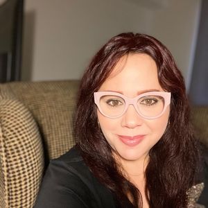 Meet your Posher, Erika